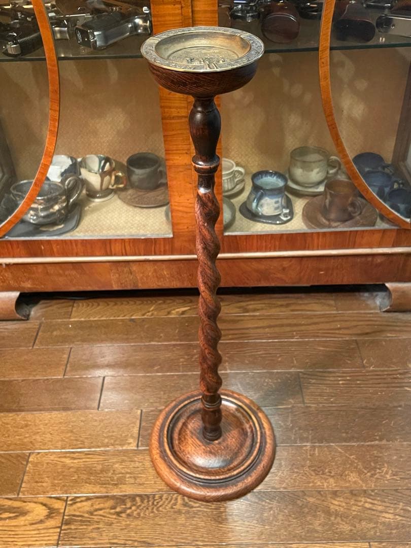 木製アッシュトレイスタンド 英国 アンティーク家具　スモーカーズスタンド　灰皿②