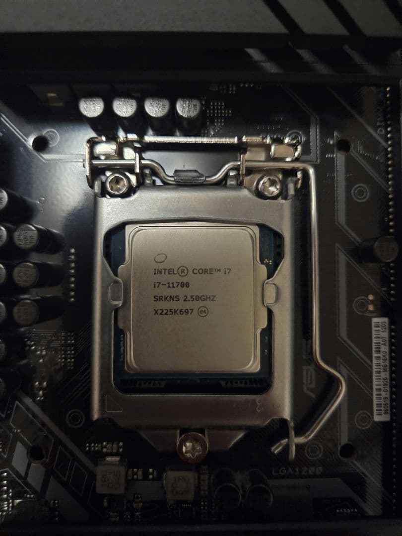 Intel Core i7-11700 h570-proマザーボード