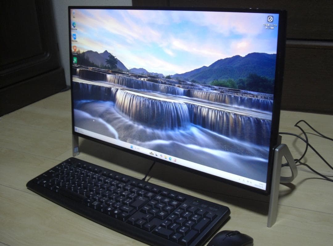 ★WIN11富士通モニター一体型パソコン FMV WC2F1B・SSD500GB