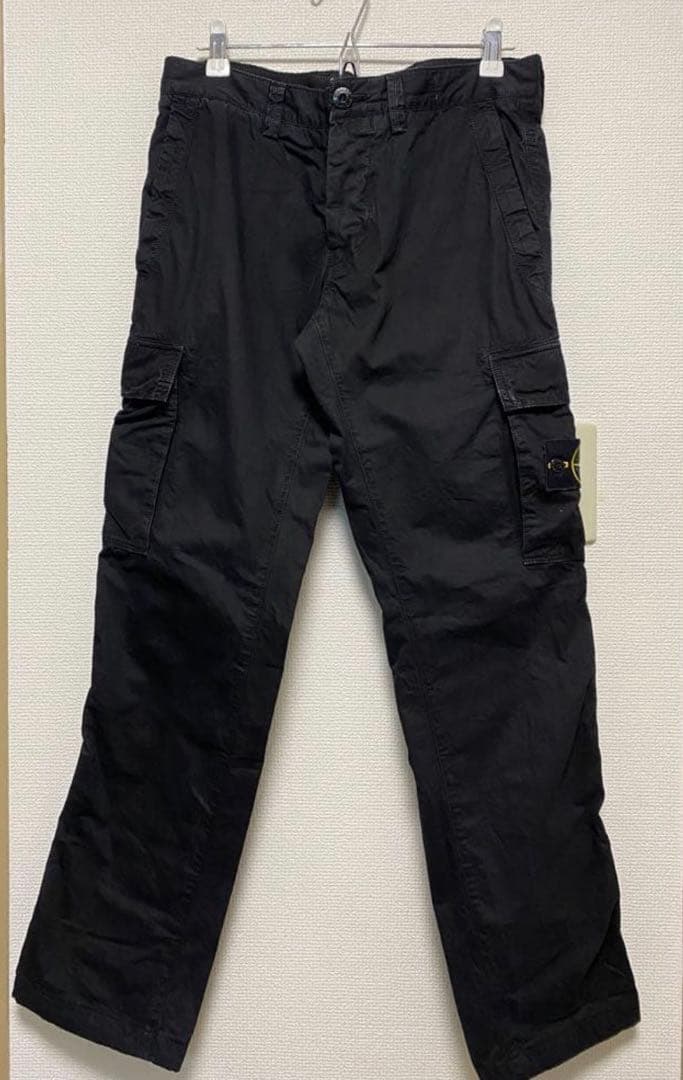 Stone  ブラックカーゴパンツ　ストーンアイランド
