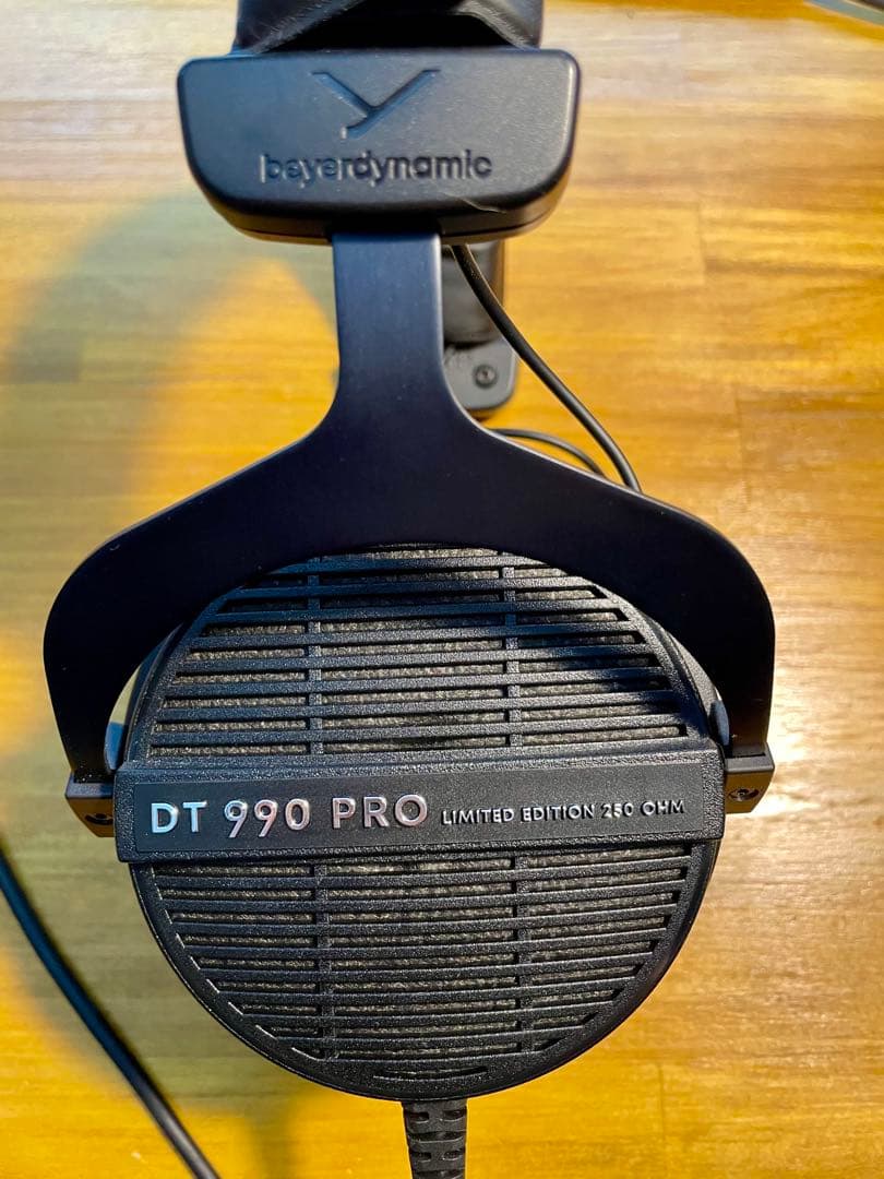 beyerdynamic DT 990 PRO 250Ω Limited