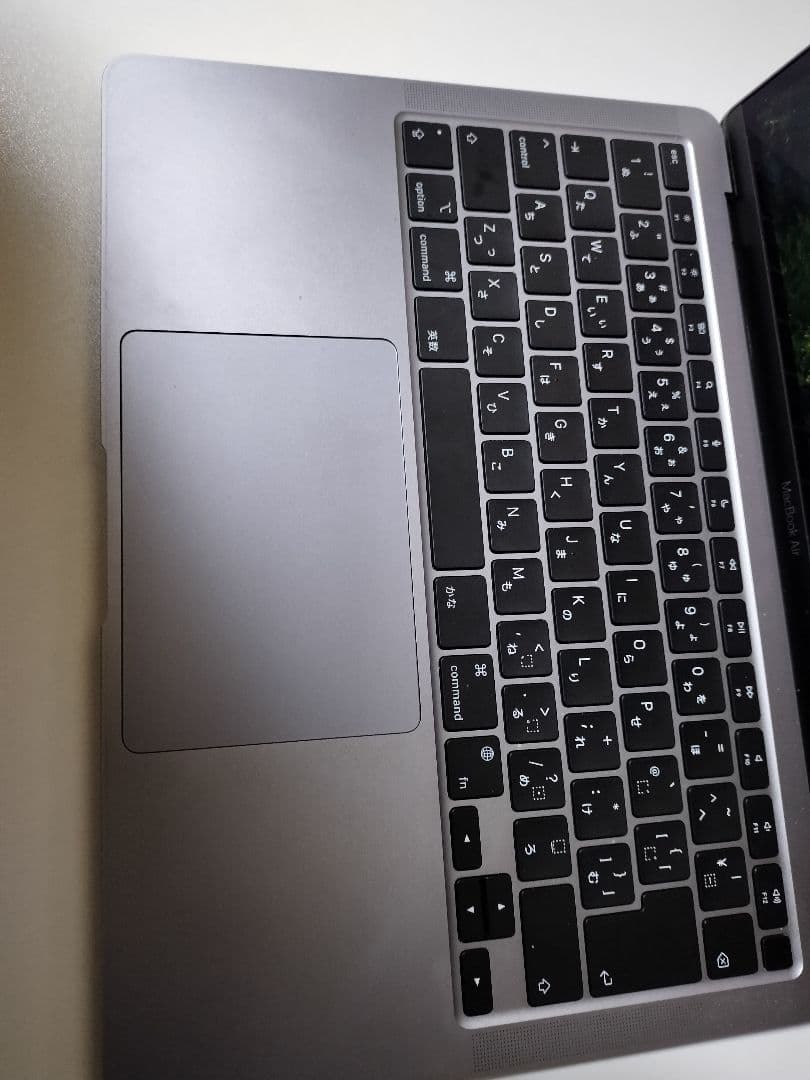 MacBook Air 2020（Apple M1) スペースグレー