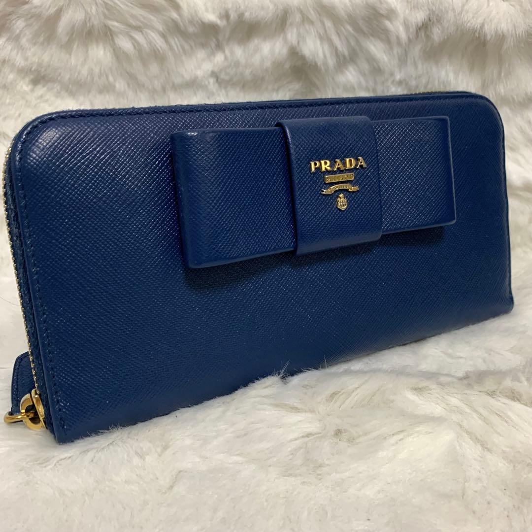 美品　PRADA 長財布　サフィアーノ　リボン　ラウンドジップ　ネイビー