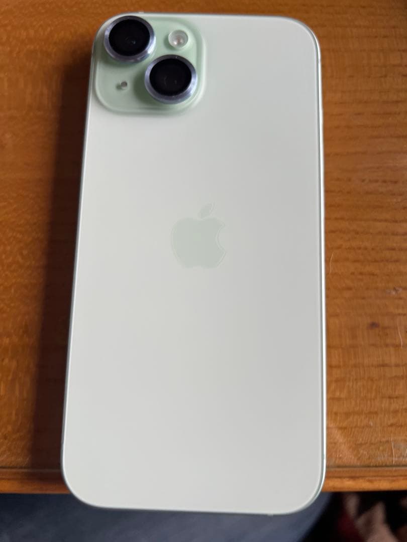 iPhone15本体 無印 グリーン 128GB 箱・説明書付き