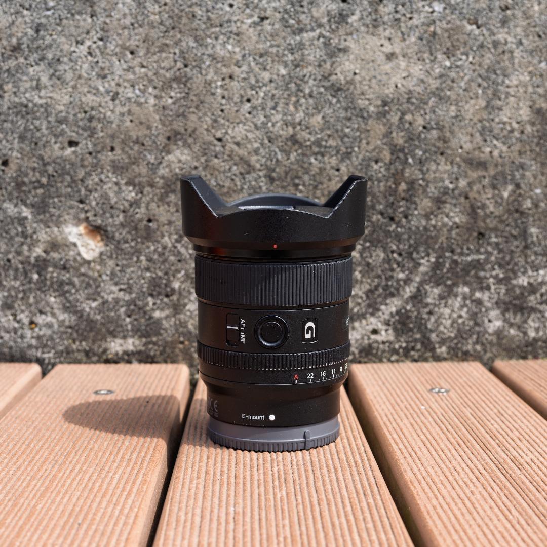 1*i様 [美品] SONY FE 20mm F1.8 G SEL20F18G