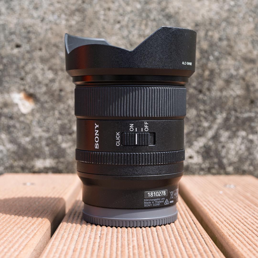 1*i様 [美品] SONY FE 20mm F1.8 G SEL20F18G