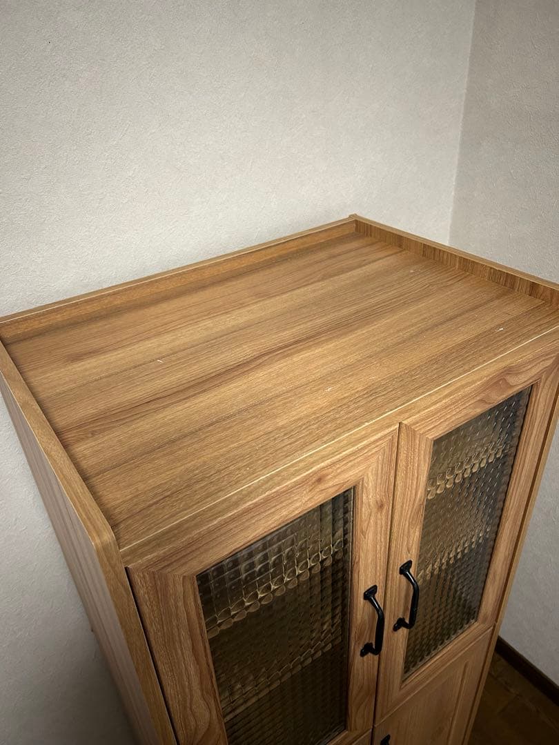 ニトリ ガラス扉 食器棚