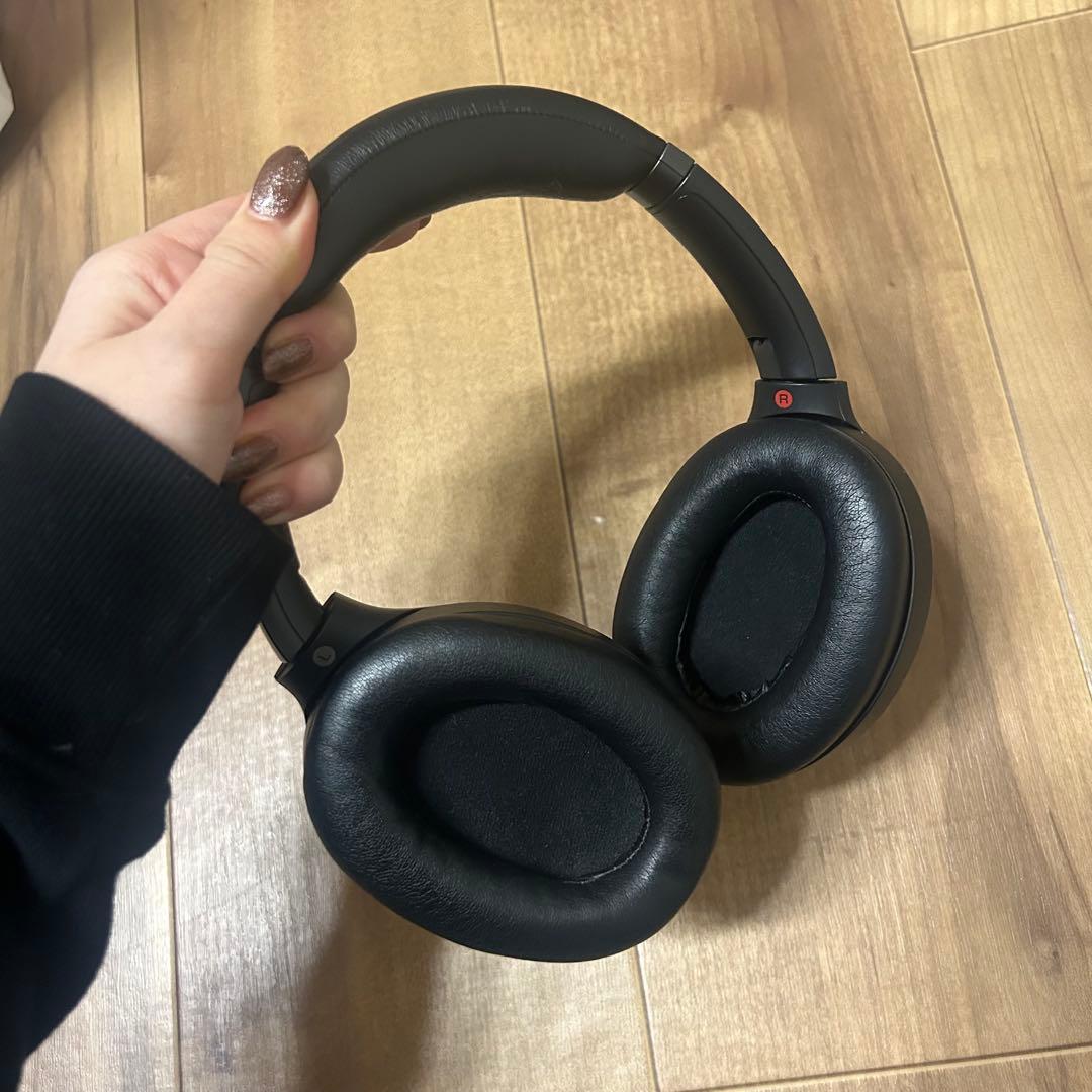 SONY WH-1000X M3 ワイヤレスヘッドホン　箱、部品、説明書付き