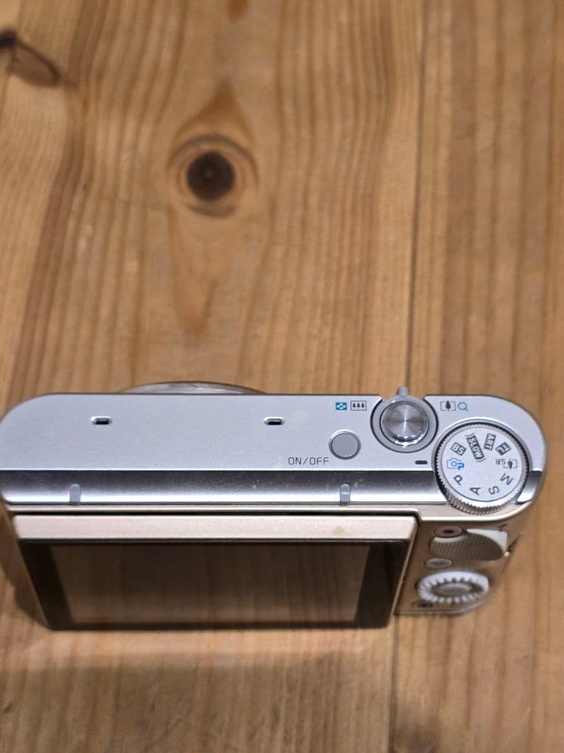 デジタルカメラ CASIO HIGH SPEED EXILIM EX-ZR1800