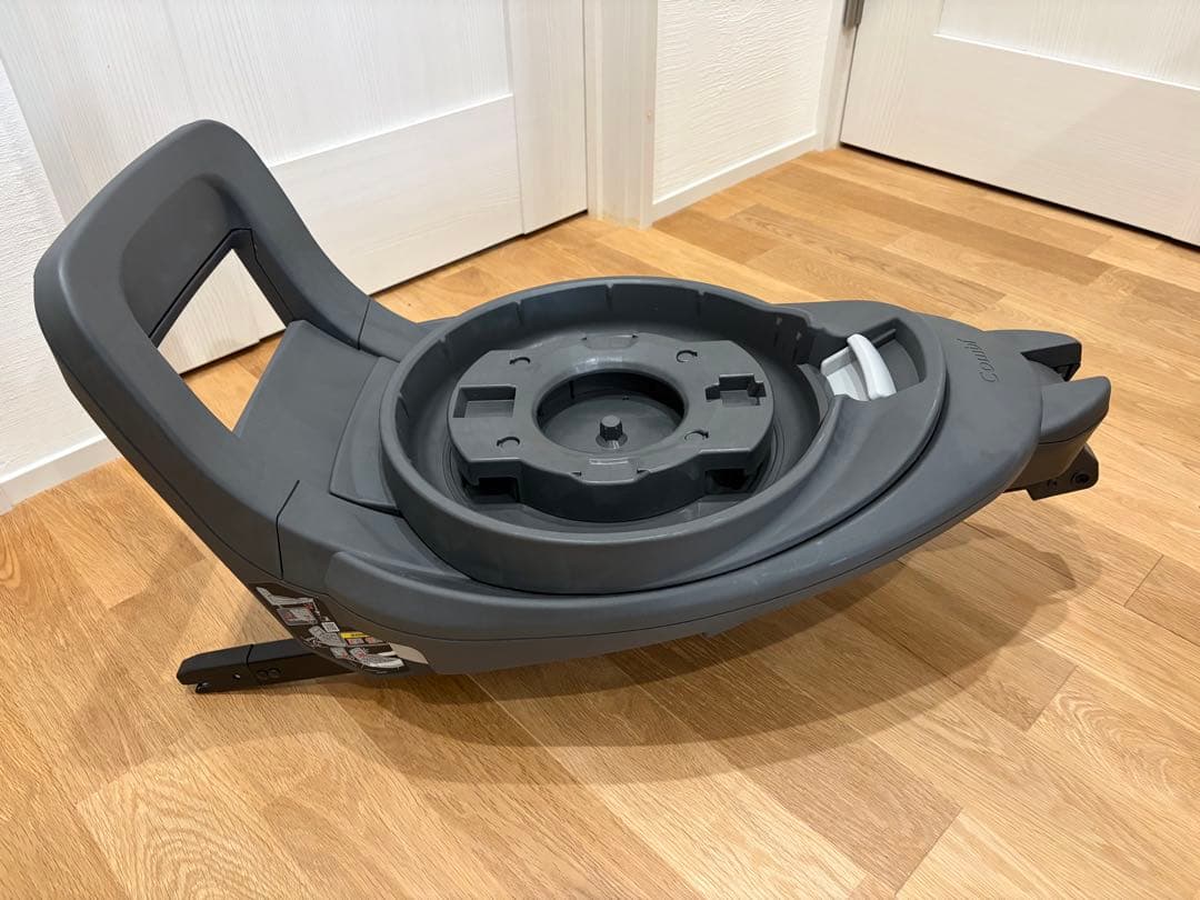 Combi コンビ　のせかえベース