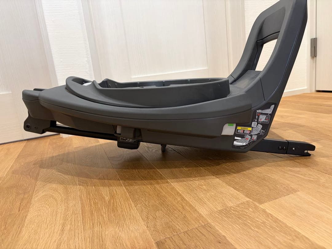 Combi コンビ　のせかえベース