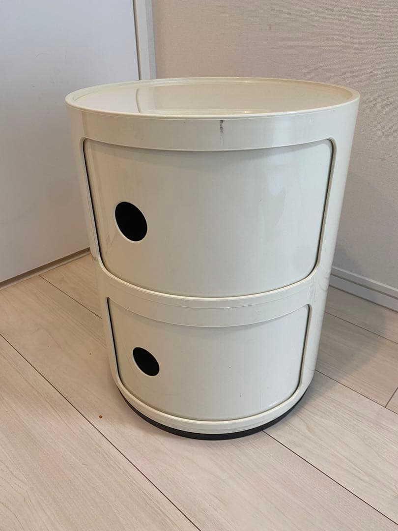 コンポニビリ　Kartell 2段