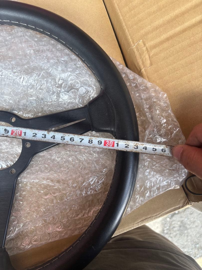 正規品　NARDI〔ナルディ〕クラッシック　340Φ レザー