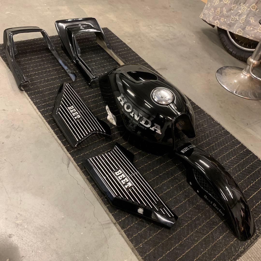 K.NAOCBX400F 500F 外装一式　ソリッド黒　ビート　BEET