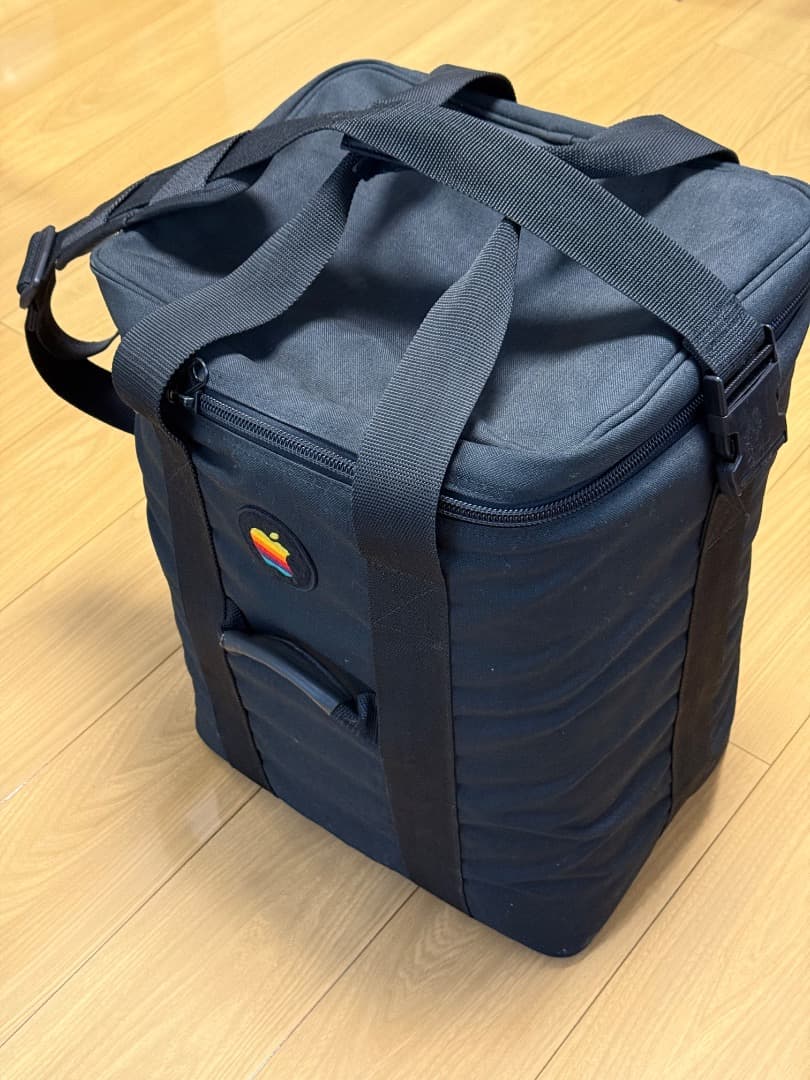 【ジャンク】Apple Macintosh SE/30 キャリングケース付き