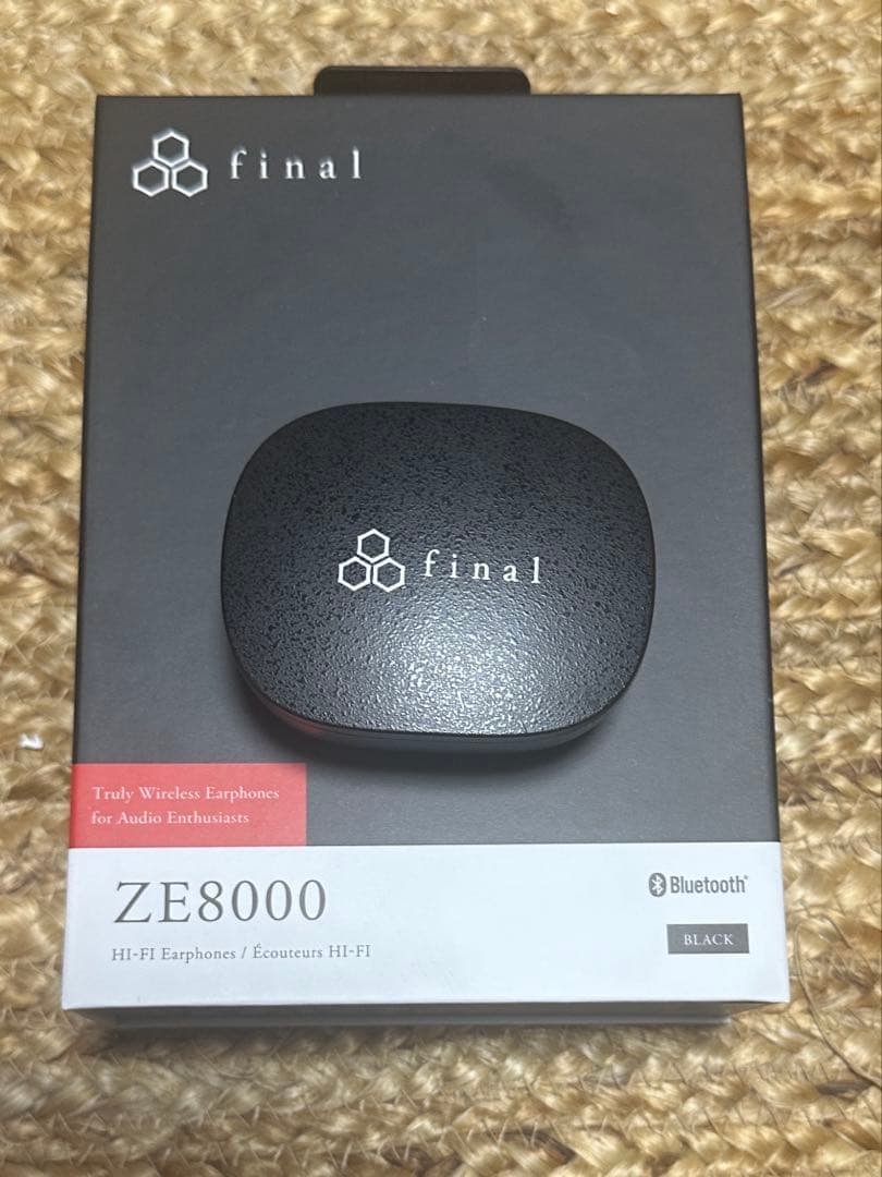final ZE8000 ワイヤレスイヤホン　ジャンク