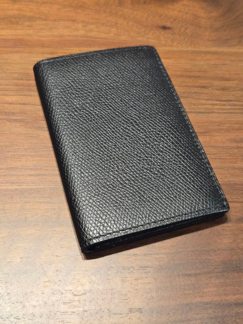 カミーユフォルネ　名刺入れ　最終値下げ　12/31まで