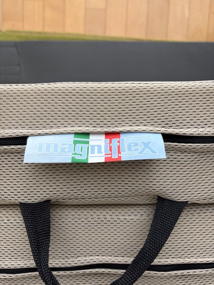 magniflex シングル ノンスプリングマットレス ベージュ