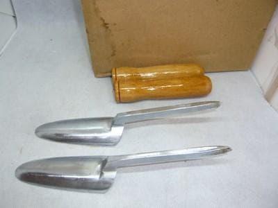 マァジョ　完全未使用品　 和裁コテ　鏝２本付　②①木箱2個コード付き