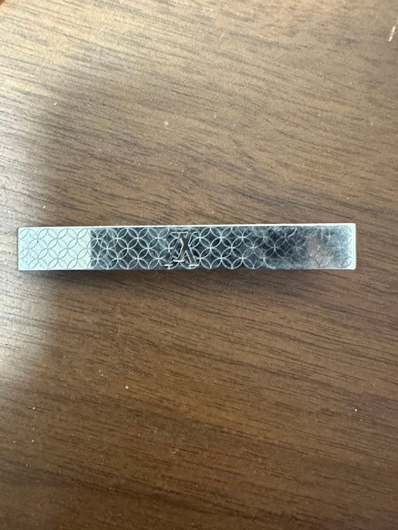 ルイヴィトン　ネクタイピン