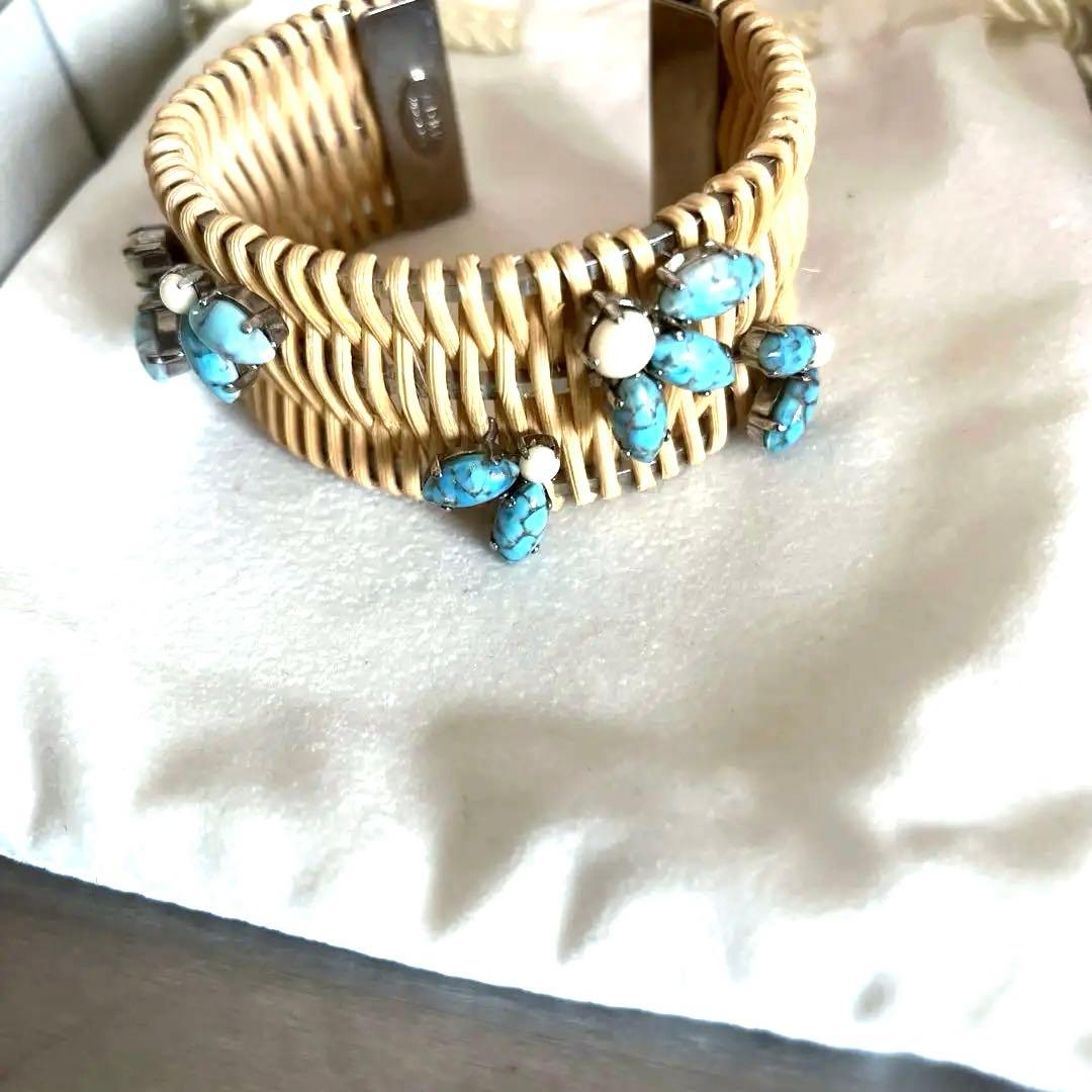 ADER アデル　ラタン バングル・リストバンド　蜂モチーフ