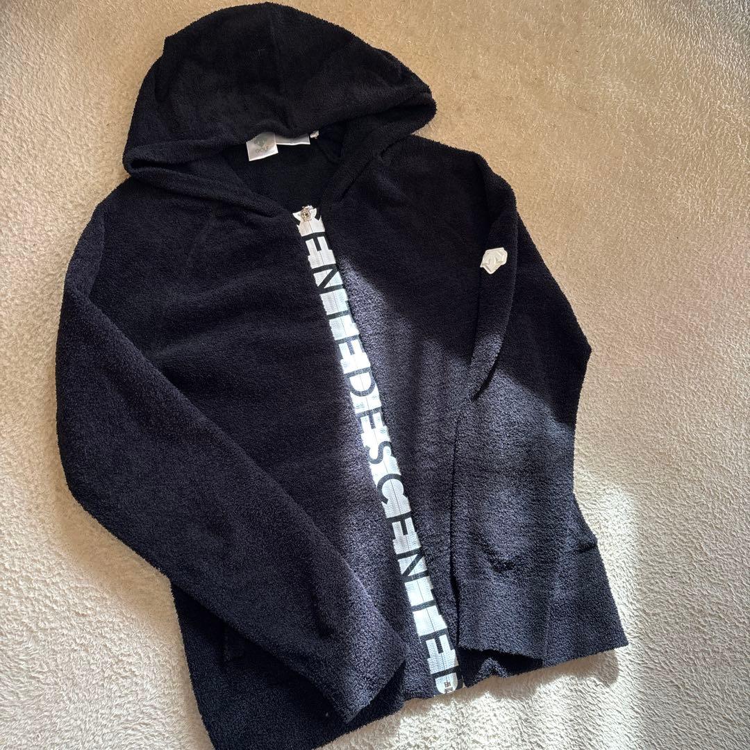 デサント　モールニット　パーカー　ブラック　L 1回のみ着画美品