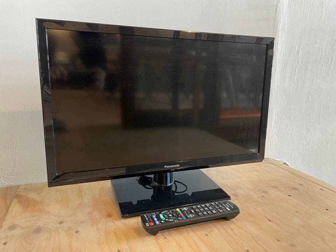 2021年製　Panasonic TH-24H300 24V型液晶テレビ