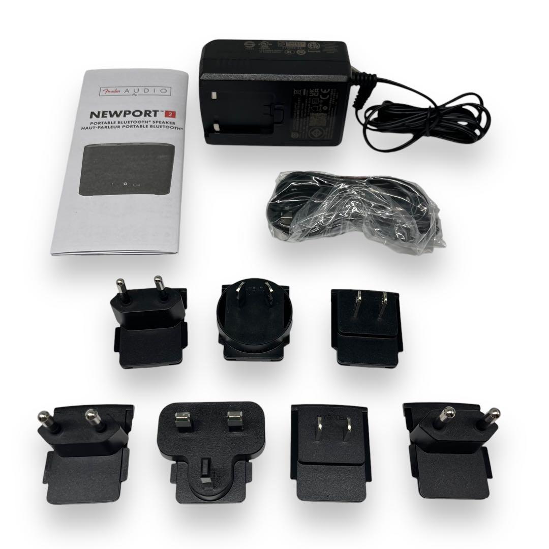 【未使用】Fender japan　NEWPORT2　スピーカー　ブラック