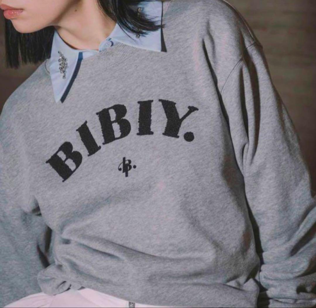 Bibiy B.GIRLS TOP スウェット