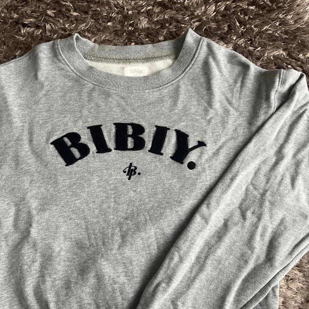 Bibiy B.GIRLS TOP スウェット