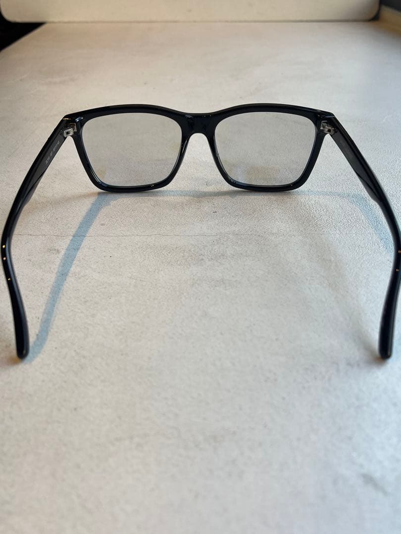 【極美品】SAINT LAURENT PARIS メガネフレーム　ブラック