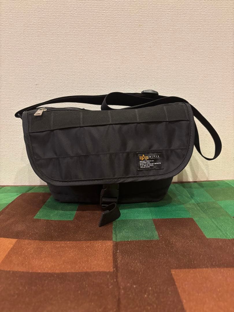 Canon EOS Kiss X9 レンズ2本付き