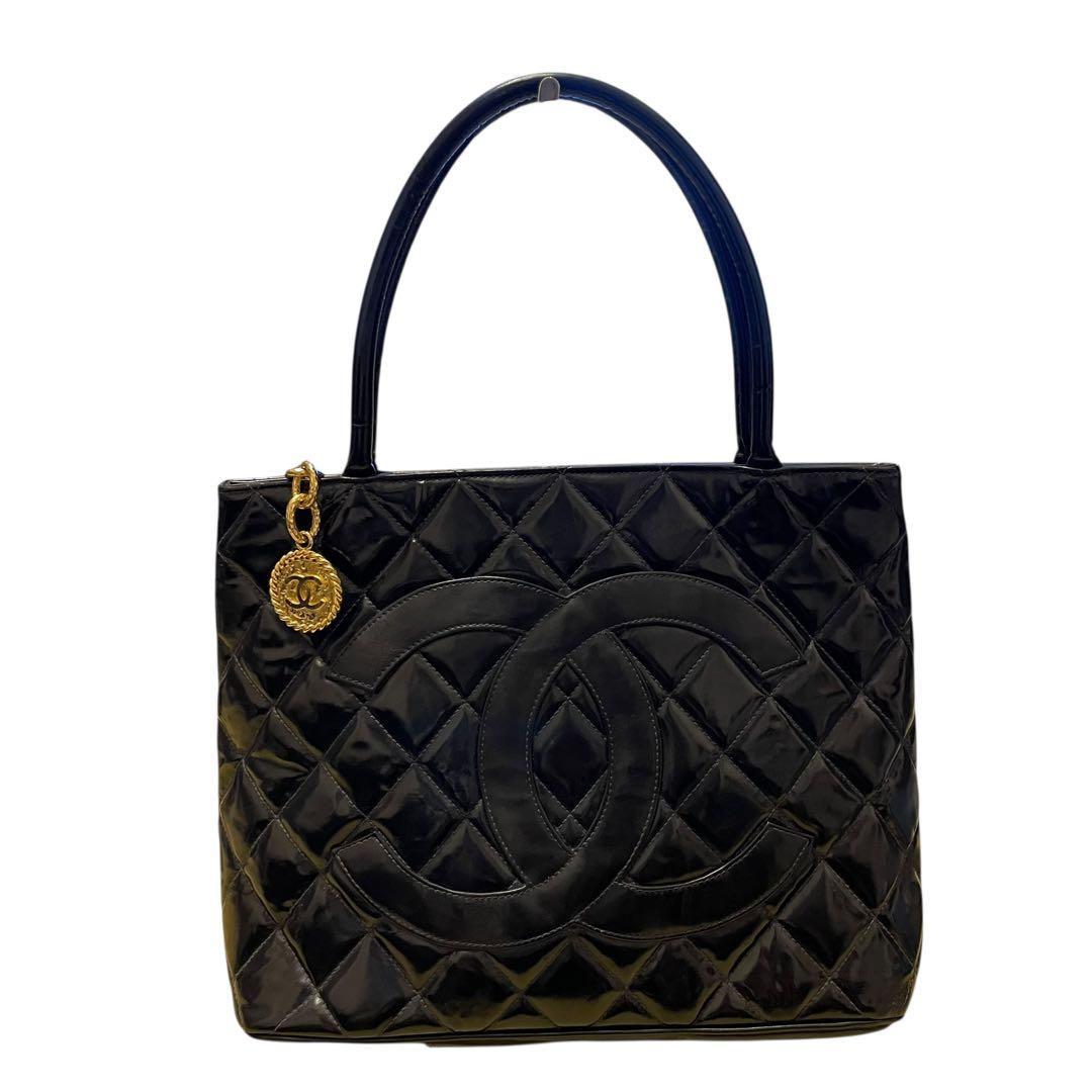 ば*ん様 CHANEL シャネル ハンドバッグ エナメル マトラッセ ココマーク