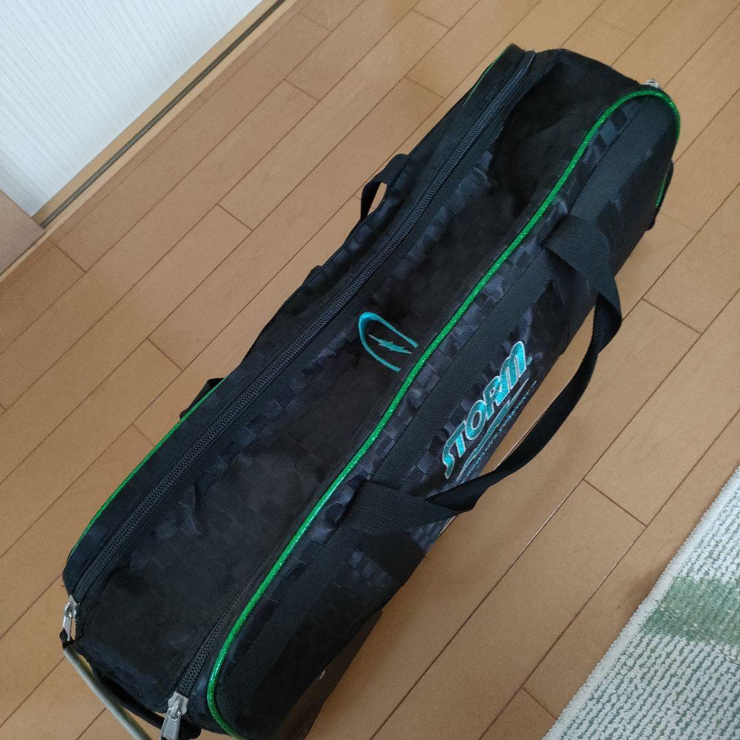 ボウリングバッグ　トリプルローラー　3個入れバッグ　３ボールツアーキャリーバッグ