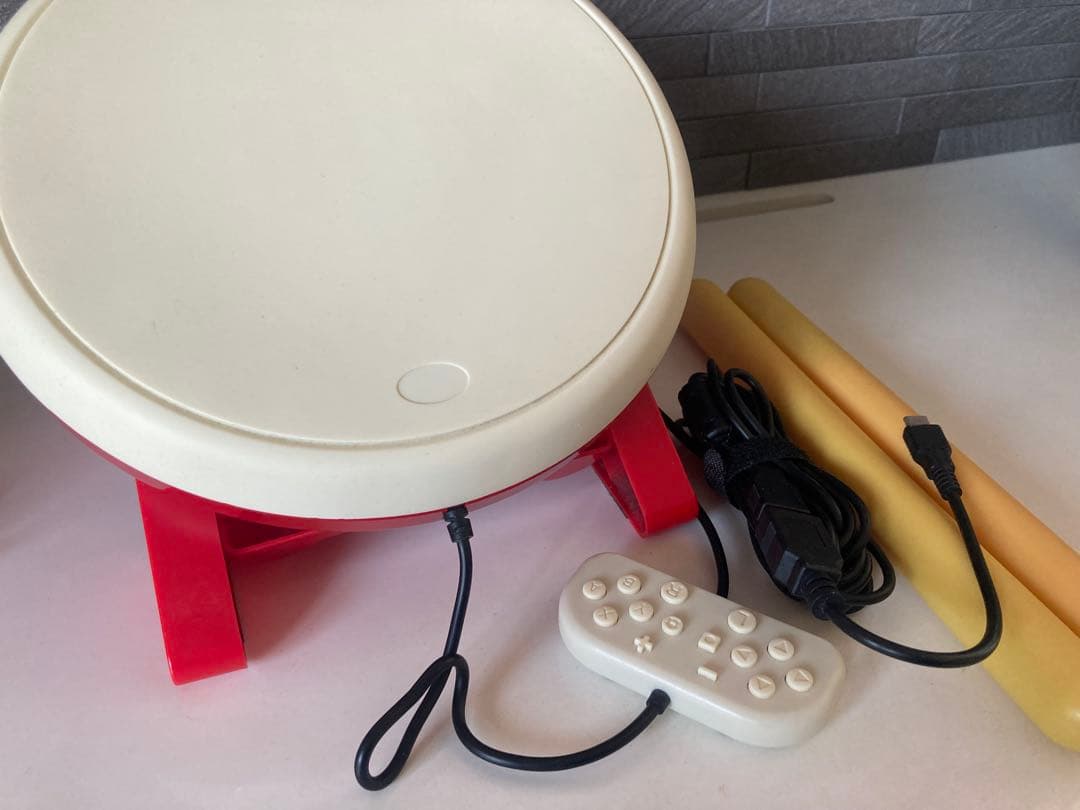 Switch 太鼓の達人 ドンダフルフェスティバル、太鼓とバチのセット