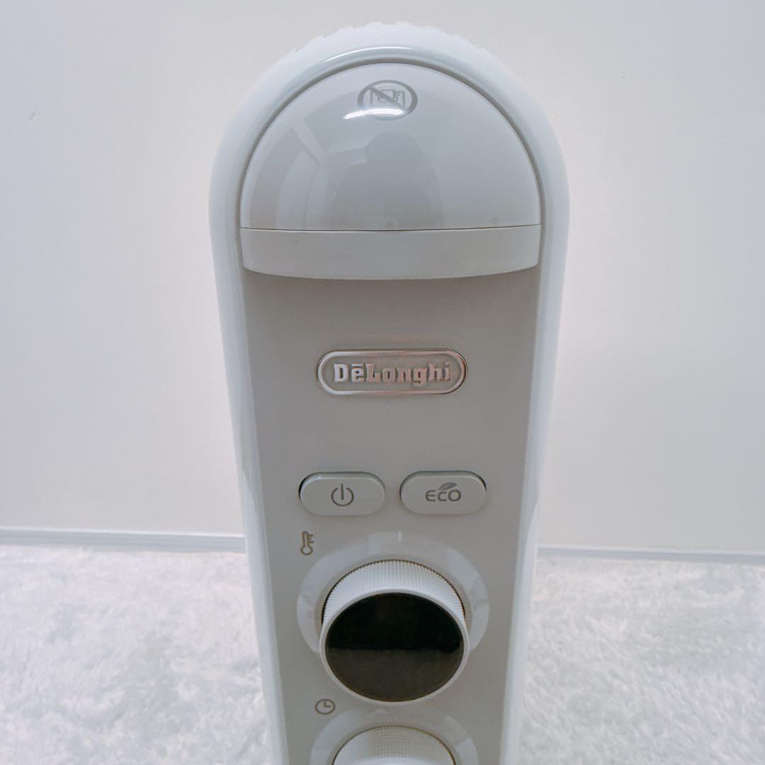 【美品】デロンギ オイルヒーター ライトグレー RHJ45M1115 LG