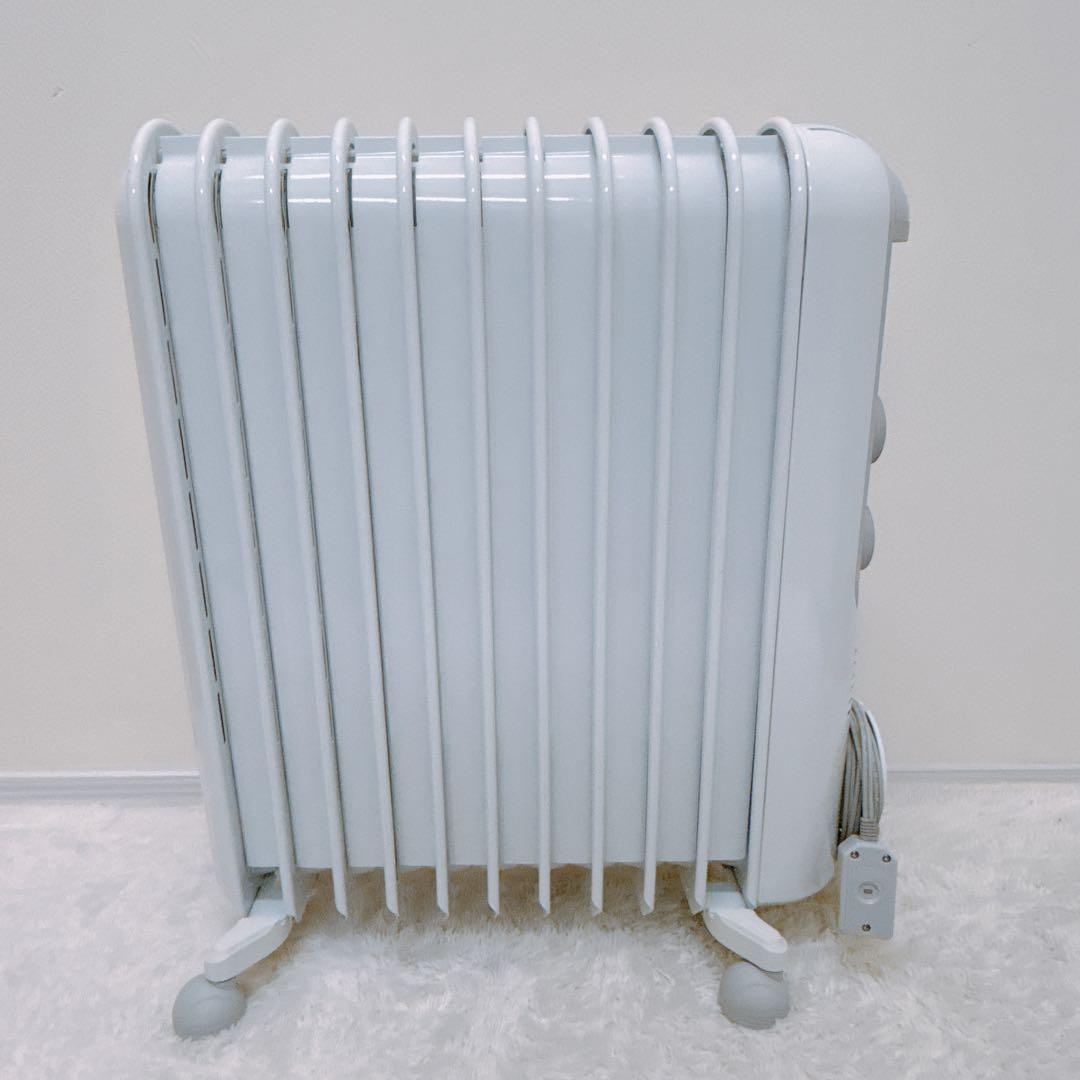 【美品】デロンギ オイルヒーター ライトグレー RHJ45M1115 LG