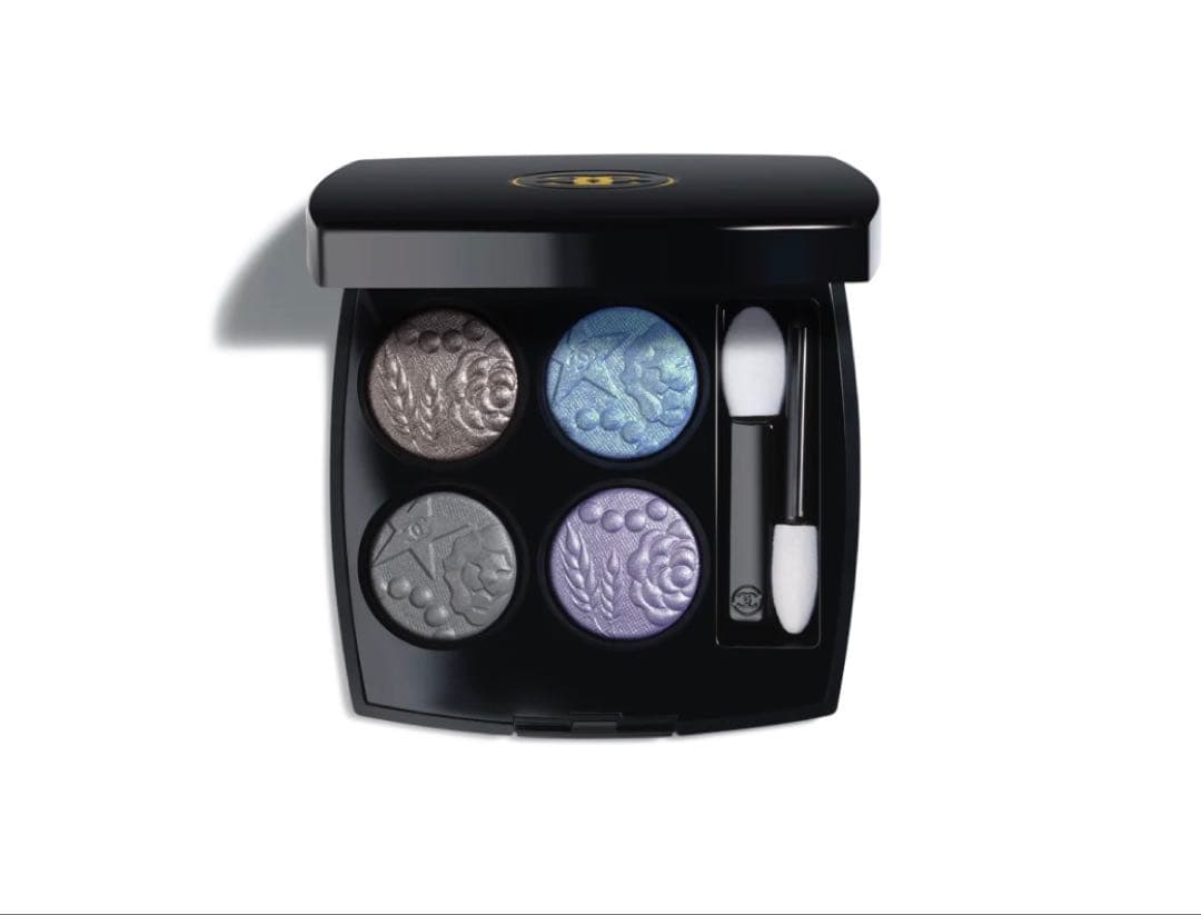 ホリデー限定　シャネル 未開封　レキャトルオンブル　397 ニュイ　アストラル