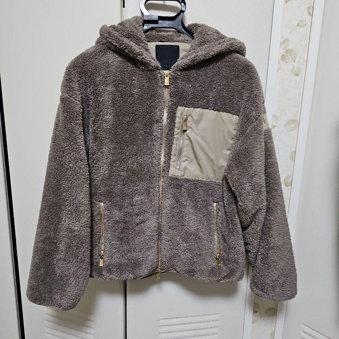 タトラス　ボアパーカー