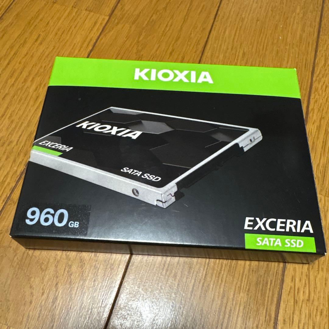KIOXIA EXCERIA 960GB SATA SSD 開封済み、未使用