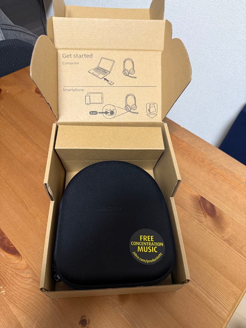 【新品未使用】スタンド付きレア！Jabra evolve 75 UCヘッドセット