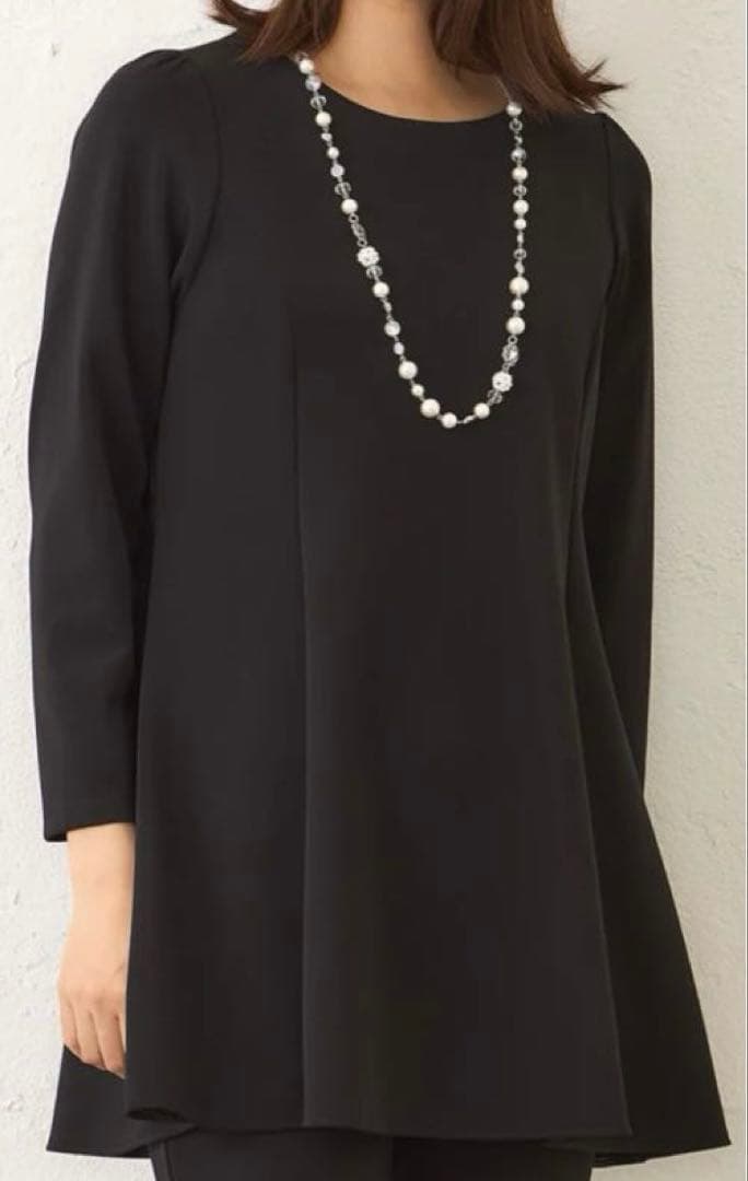 美品今季物☆tobechic大きいサイズ44☆ストレッチダンボールチュニック