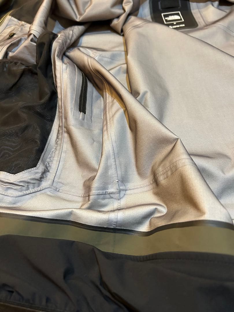 The North Face パウダーガイドライトジャケット・ビブパンツセット