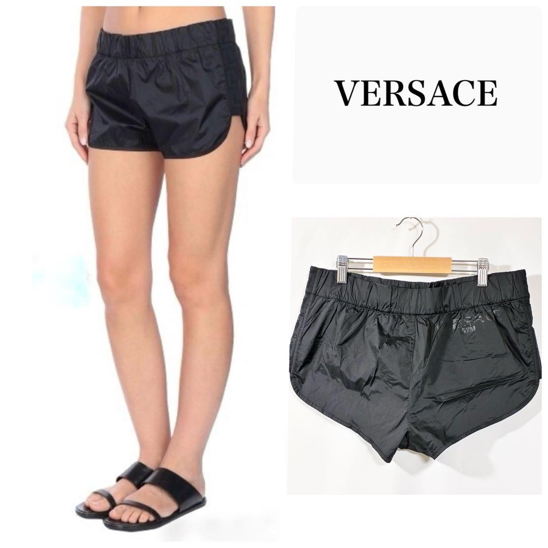 【タグ付き未使用品】VERSACE ヴェルサーチェ ショートパンツ GYM