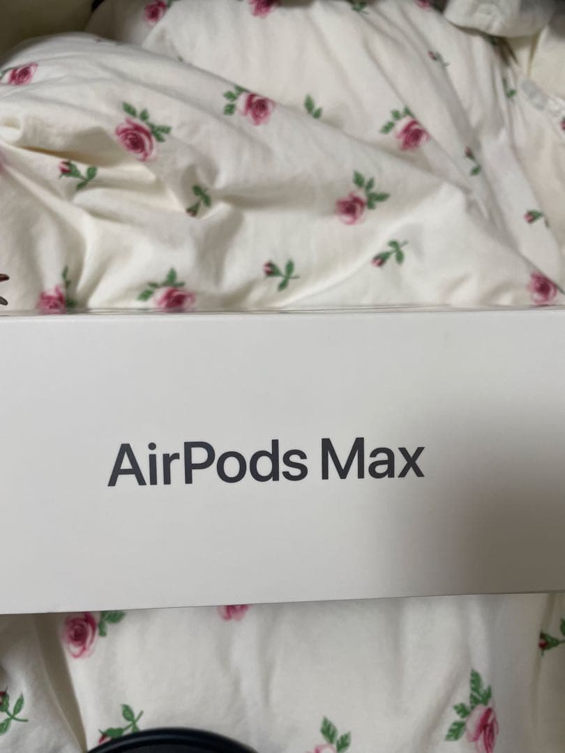 正規品　AirPods Max シルバー ワイヤレスヘッドホン　　即購入可！