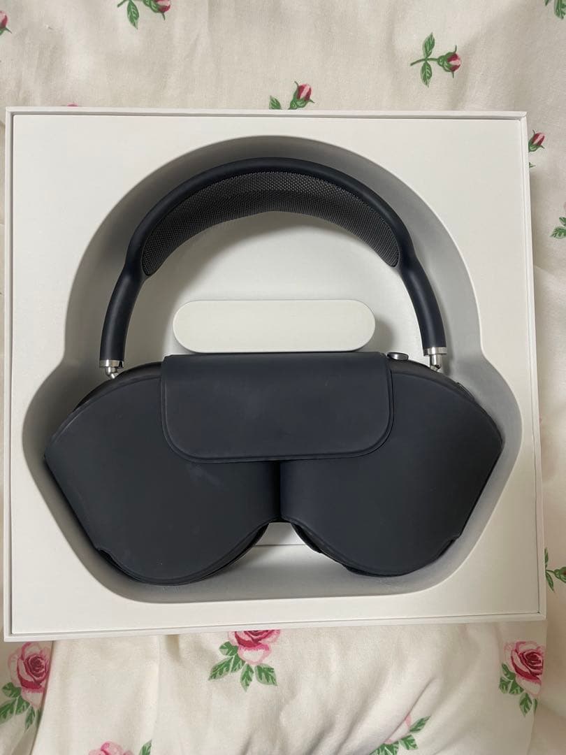 正規品　AirPods Max シルバー ワイヤレスヘッドホン　　即購入可！