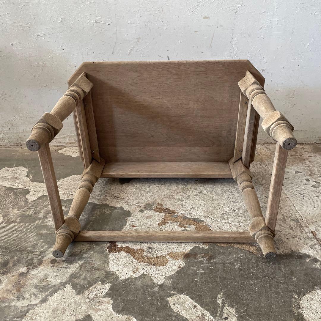 年末・年始SALE ビンテージ　サイドテーブル ベッドサイドテーブル　大　剥離