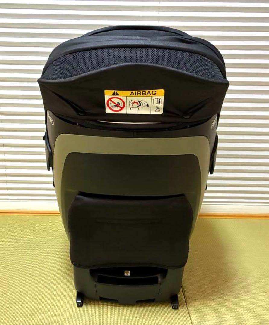 RECARO Zero.1 Select （レカロ　ゼロワン） チャイルドシート