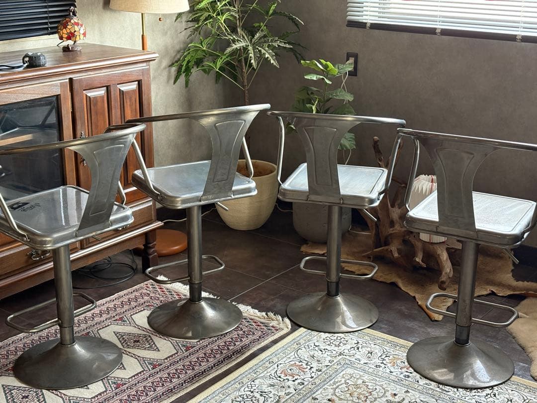 アメリカン　ブリキ調　カウンターチェア　バーカウンター　バーチェア　４脚　nZ