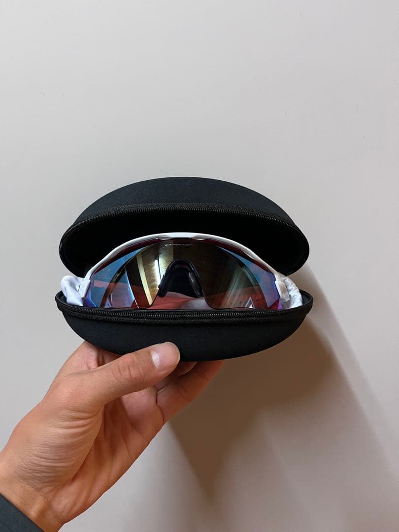 オークリー サングラス レーダーイーブイ